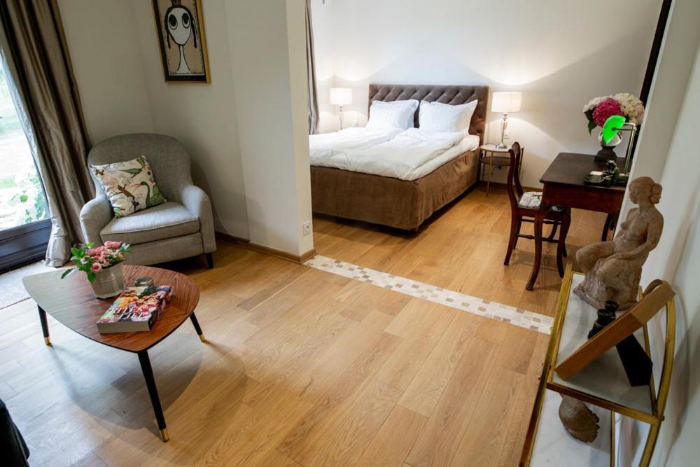 La Libertie Bed & Breakfast Campsegret Екстериор снимка